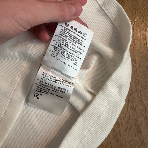 Toteme Ribbed Tank Top - Picture 4 of 5